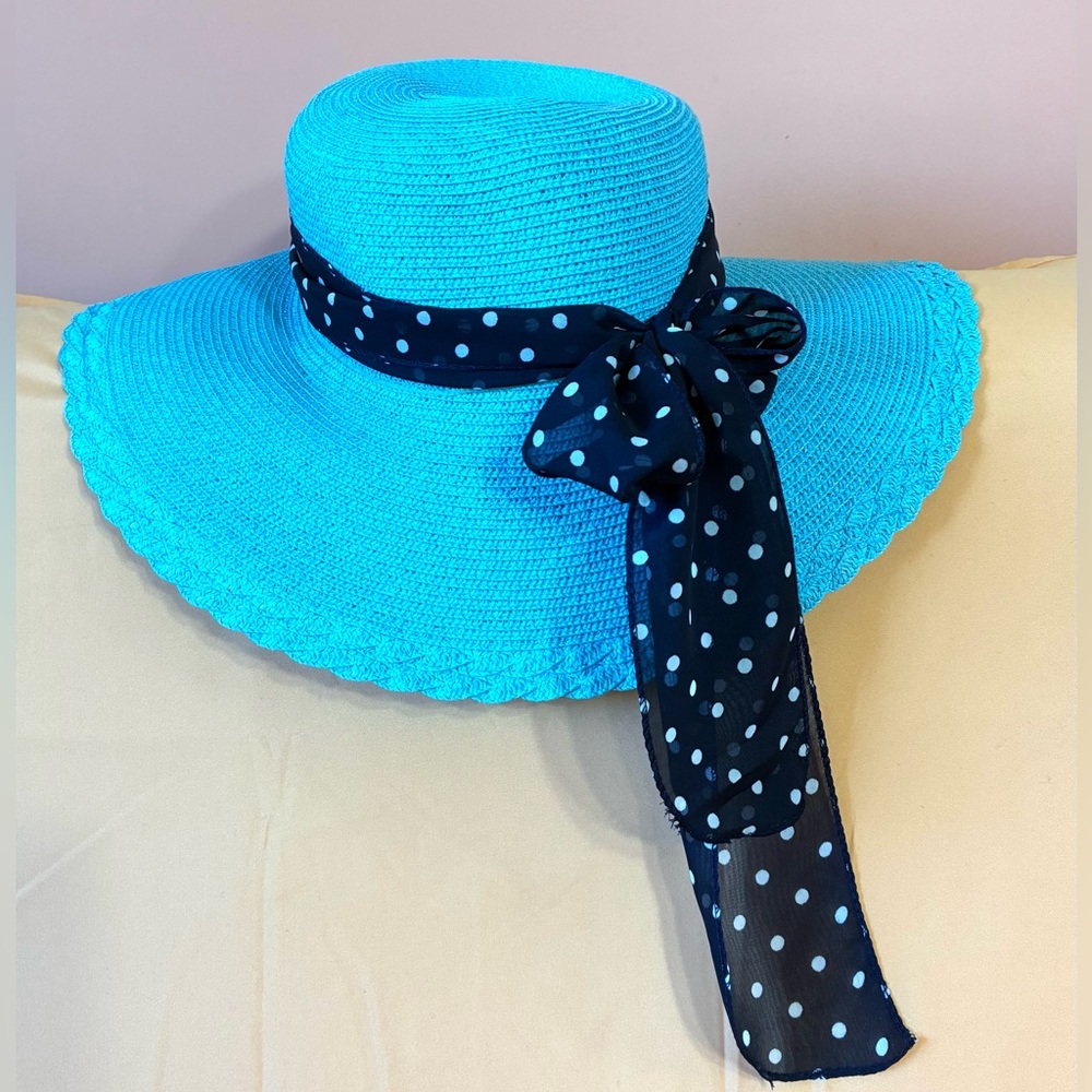 Women’s Summer Hat - Picture 4 of 10